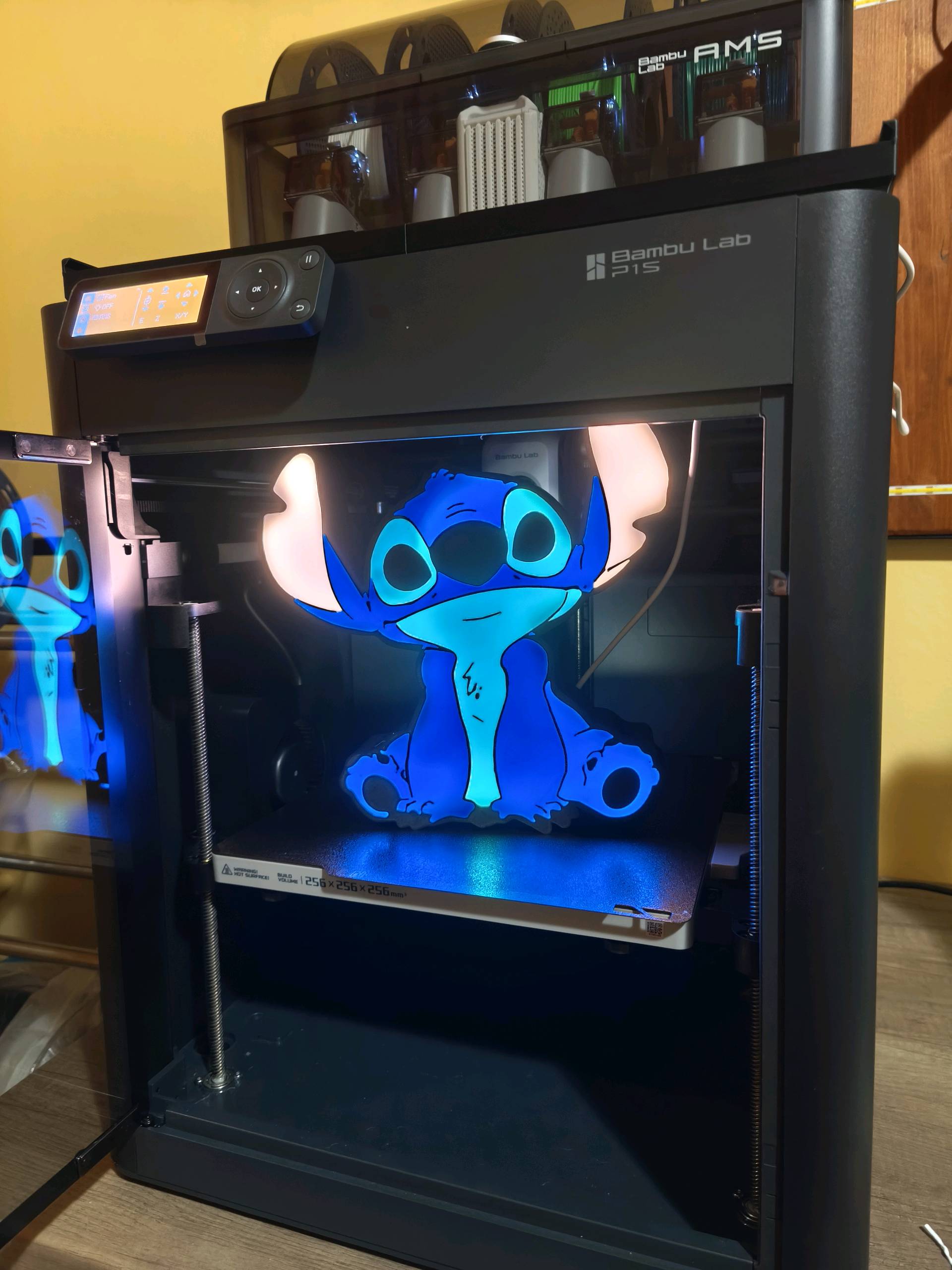 Φωτιστικό Stitch με LED