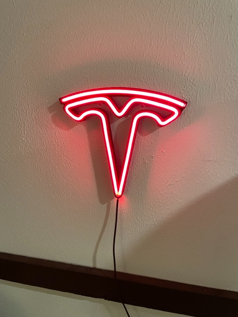 TESLA LED Neon Sign / Φωτιζόμενα Γράμματα TESLA