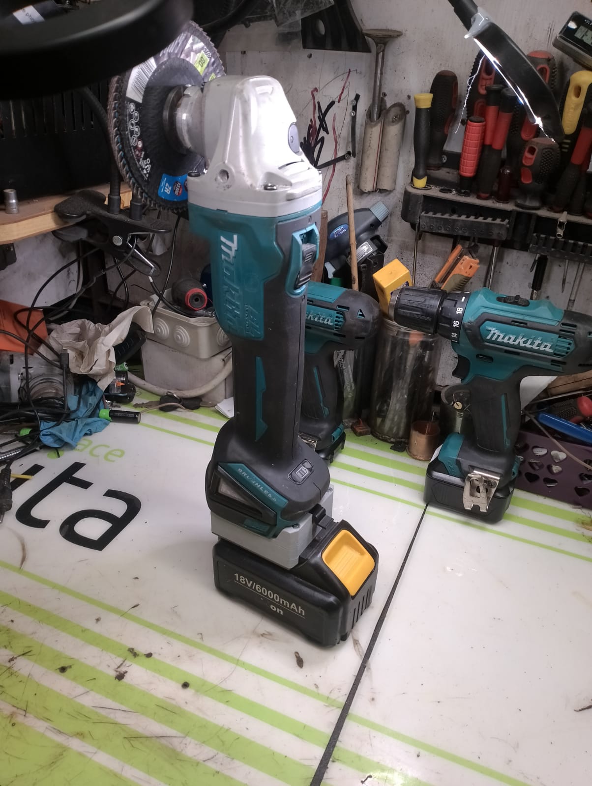 Αντάπτορας Μπαταρίας 18V για Μετατροπή Συστήματος Εργαλείων