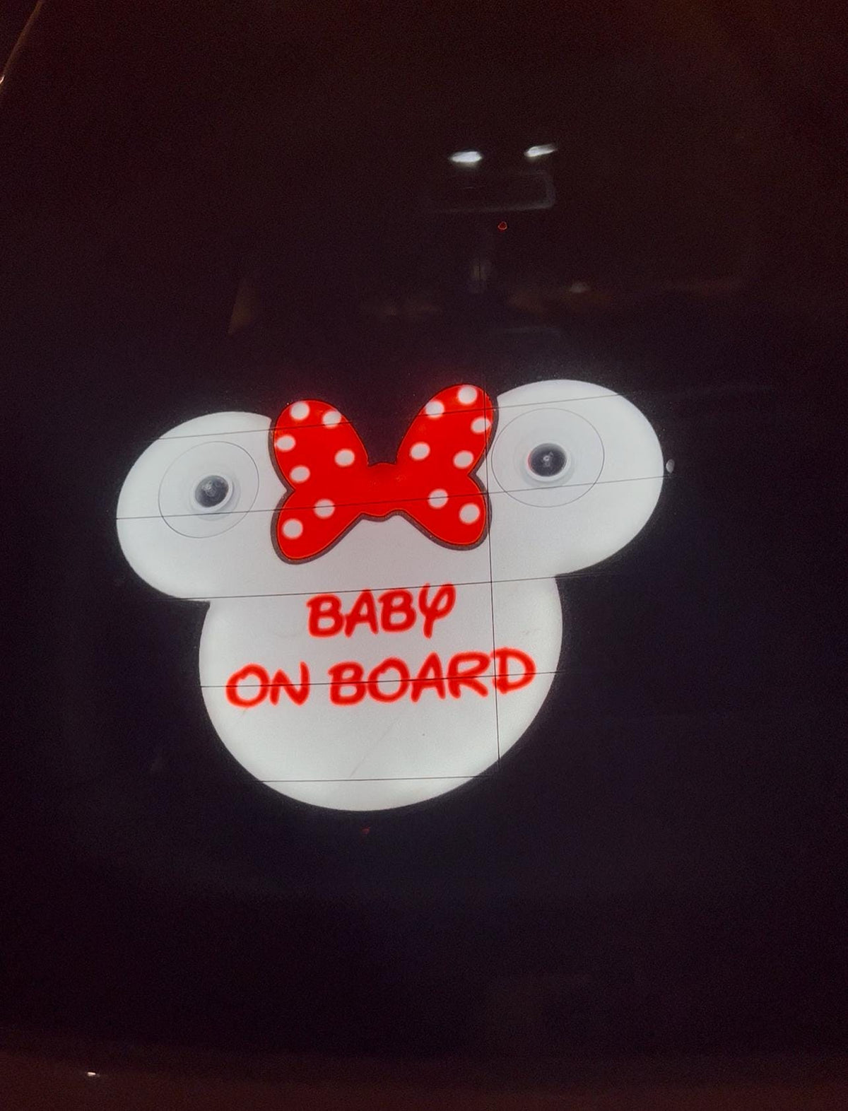 Φωτιζόμενη Πινακίδα Αυτοκινήτου LED «Baby on Board» – Ορατότητα τη Νύχτα για Ασφάλεια