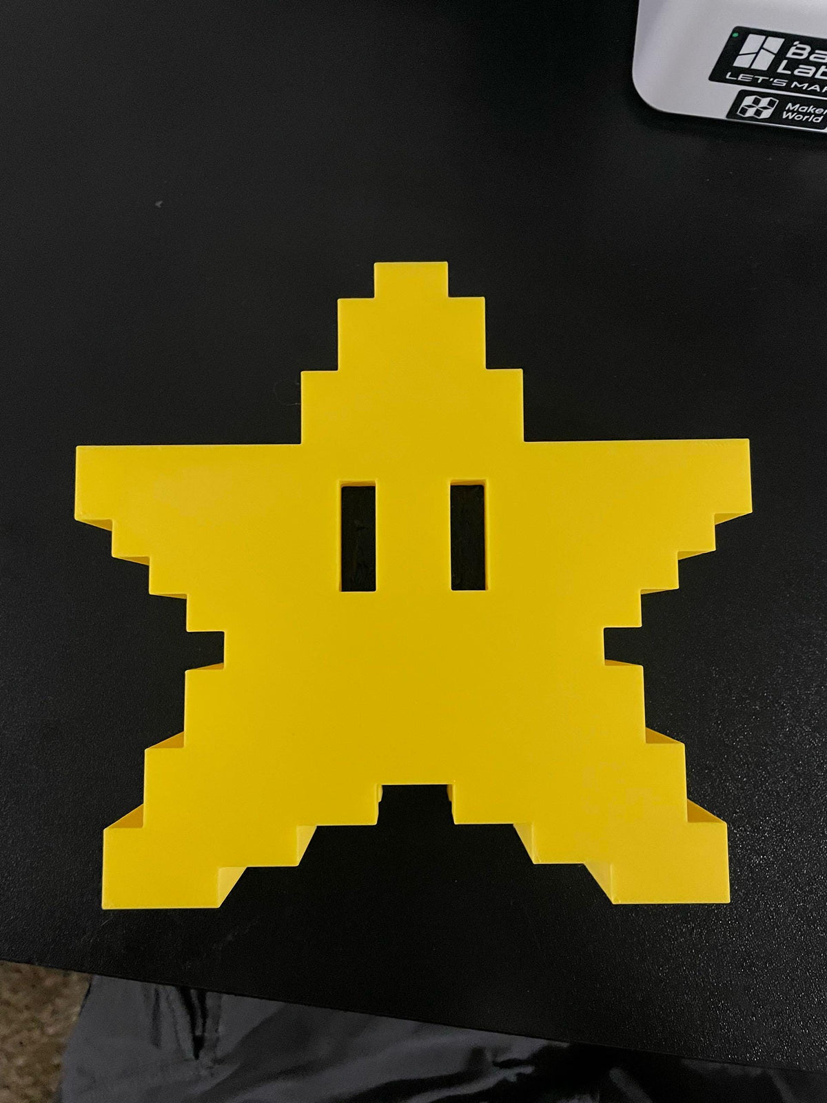 Pixel Αστέρι Κορυφής Δέντρου Εμπνευσμένο από Mario | 3D Εκτυπωμένο Retro Gaming Στολίδι | Χειροποίητη Χριστουγεννιάτικη Διακόσμηση