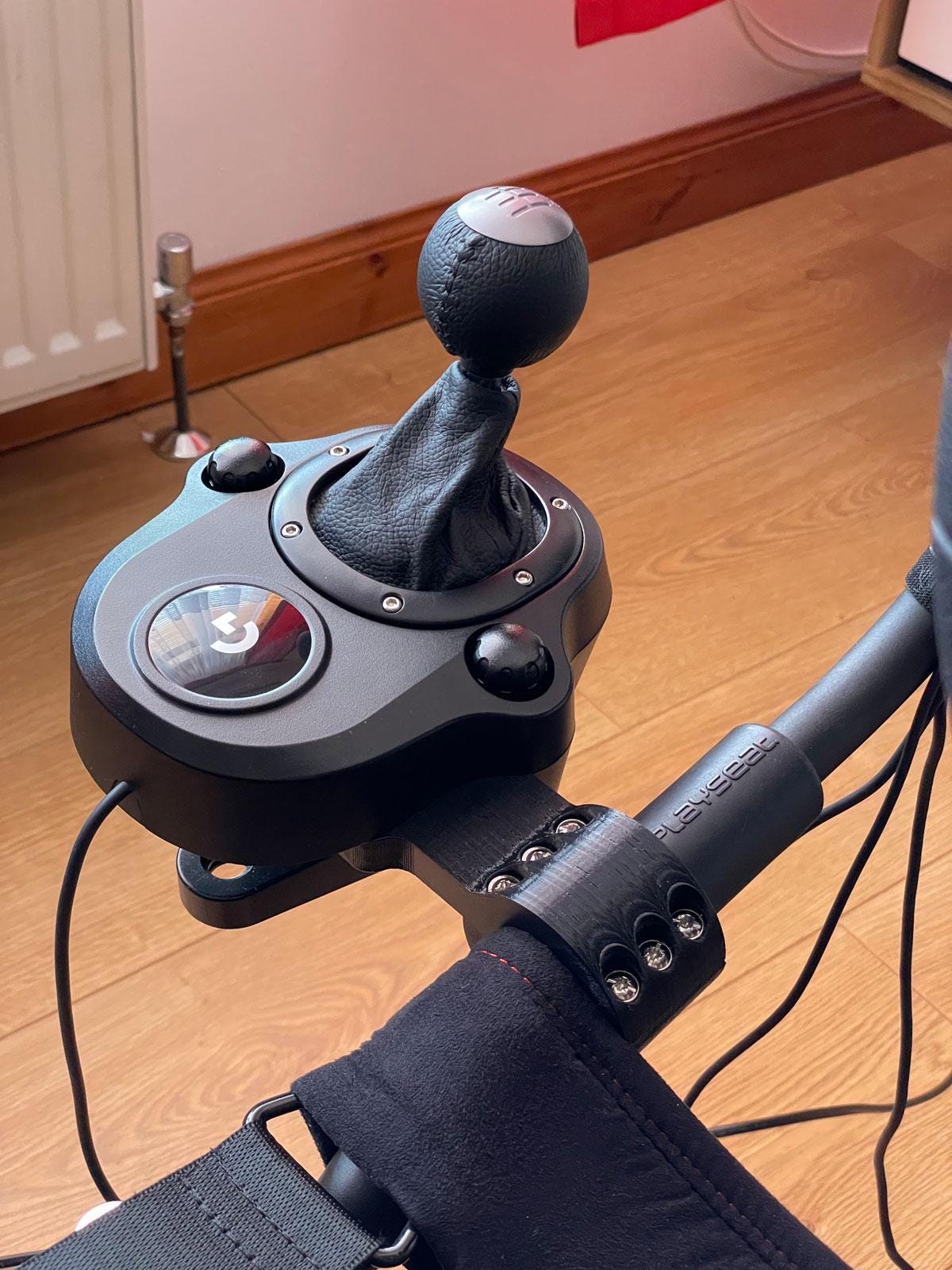 Βάση Λεβιέ Ταχυτήτων Logitech G29 – 3D Εκτυπωμένος Βραχίονας για Sim Racing Κάθισμα